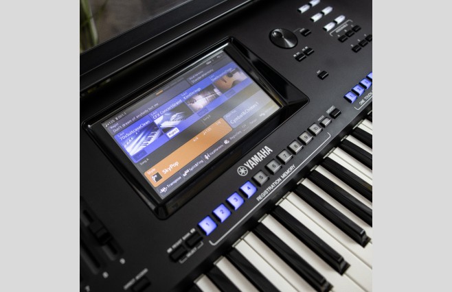 Used Yamaha Genos 76 Note Keyboard & Speakers - Image 12